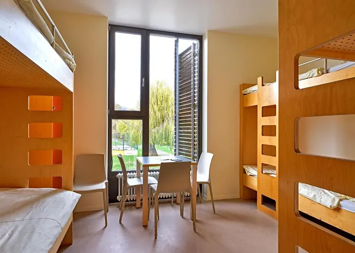 Youth Έχτερναχ